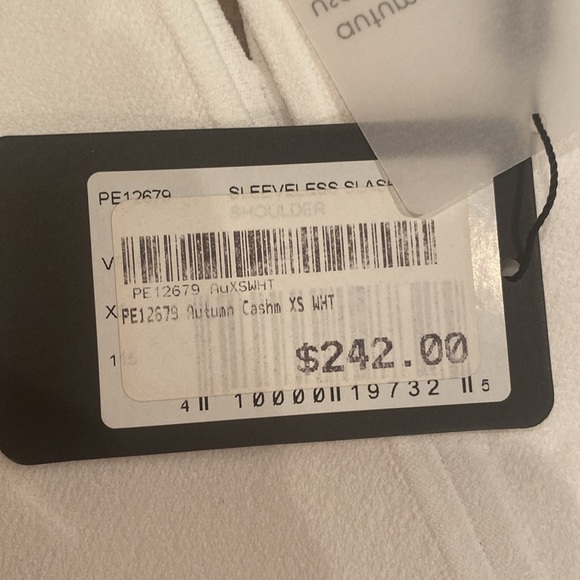 NWT Autumn Cashmere Women’s White Sleeveless Top with opening Size XS - Picture 7 of 8